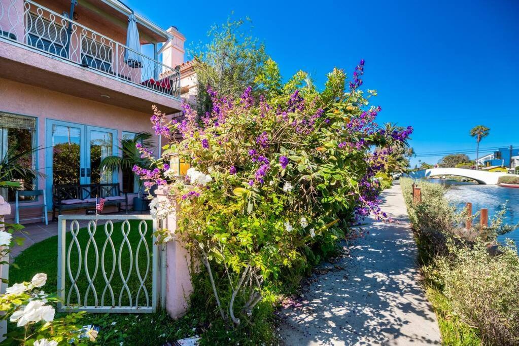 House On The Canal In Venice Лос Анджелис Екстериор снимка